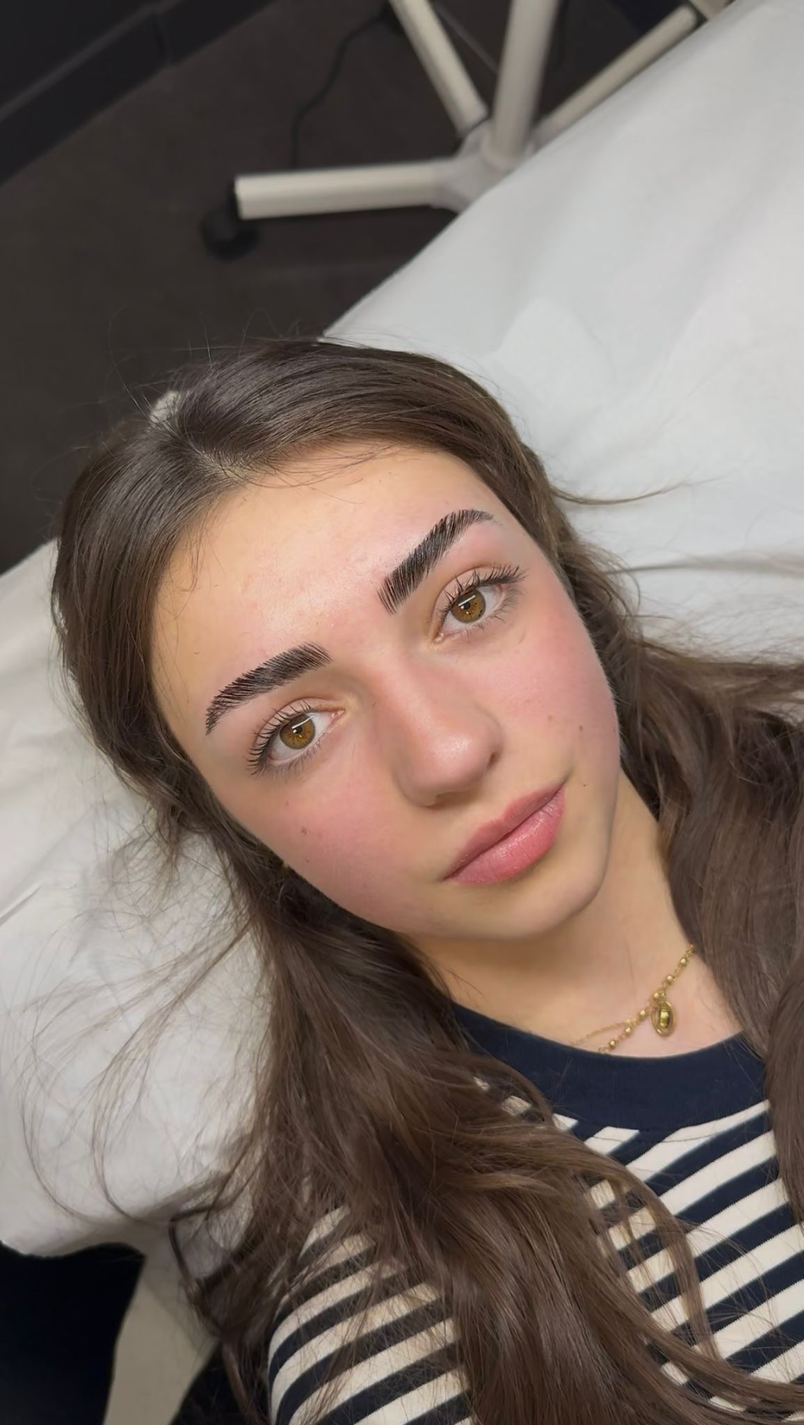 Microblading sourcils, r&eacute;sultat